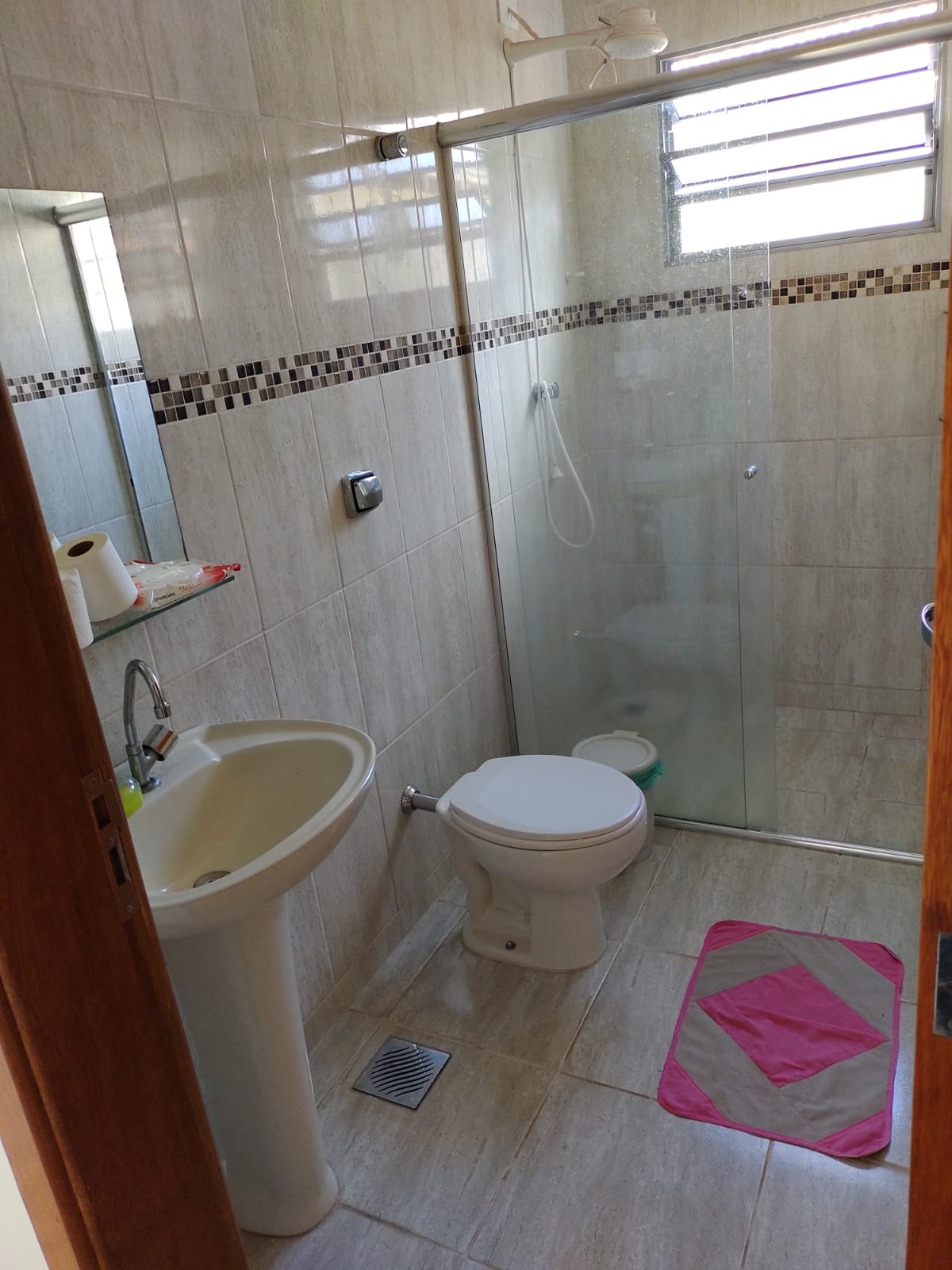 foto do anúncio Casa térrea no Jardim Mediterrâneo à venda, zona Sul, próxima Av. Harry Prochet em Londrina/PR.